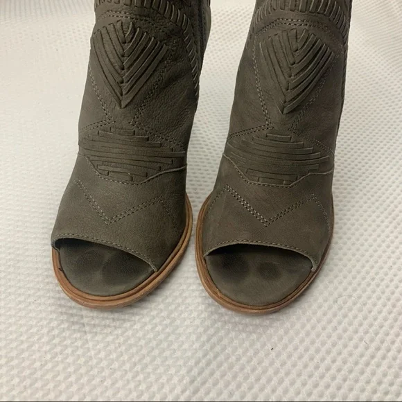 Vince Camuto Karinta heel - Picture 5 of 15